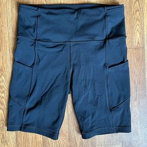 Lululemon biker shorts